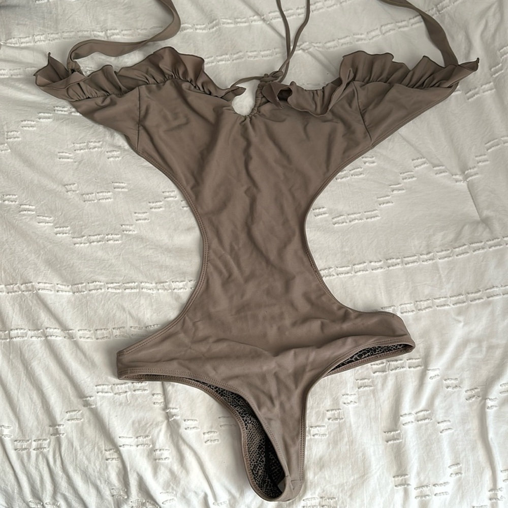 Large OG acacia one piece